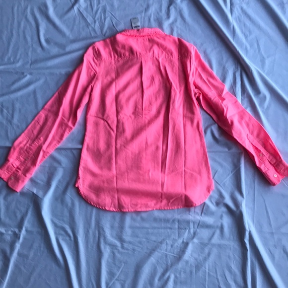 Brand new GAP shrunken boyfriend shirt - Picture 5 of 7